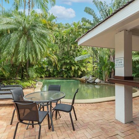 Ocean Palms Apartments Port Douglas Exterior photo